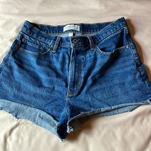 EUC Abercrombie & Fitch Mom Short CURVE LOVE